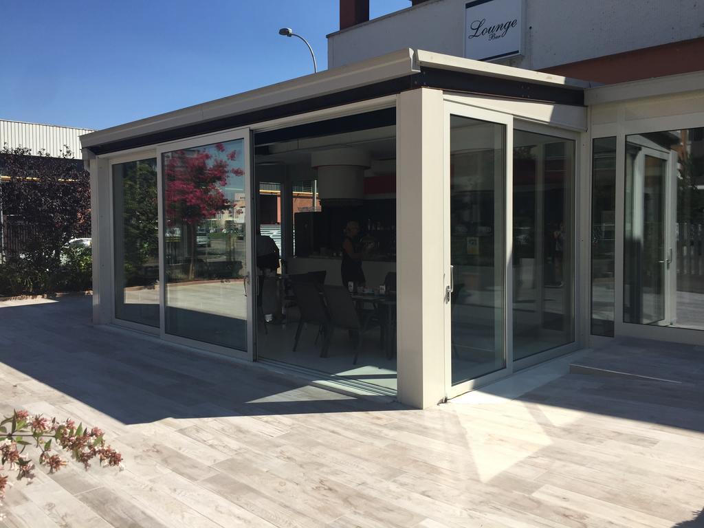 Hotel Elys Pieve Emanuele Exterior photo